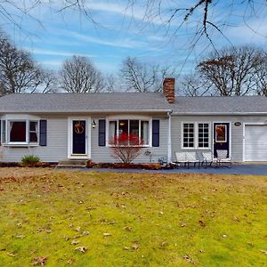 Willa Family Friendly Abode South Yarmouth Exterior photo