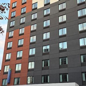 Holiday Inn Express & Suites Nowy Jork Exterior photo