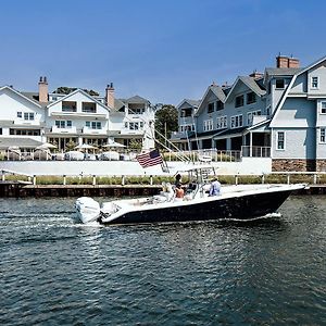 Canoe Place Waterfront Residences Hampton Bays Exterior photo