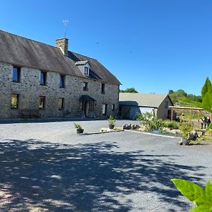 Bed and Breakfast La Pautiere Saint-Sauveur-Lendelin Exterior photo