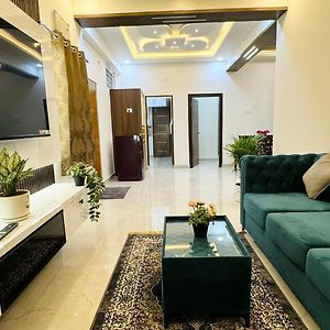 Apartament New Luxurious 2 Bhk-Us Consulate Hajdarabad Exterior photo