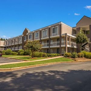 Quality Inn Northlake Tucker Exterior photo