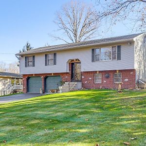 Apartament Pool, Deck And Grill Spacious Apt In Naugatuck! Exterior photo