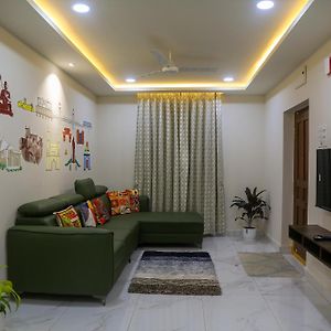 Cozy 3 Bhk A/C Home @ Wipro Circle , Near Us Embassy Hajdarabad Exterior photo