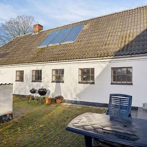 Apartament Cozy Summer House In Svendborg Exterior photo