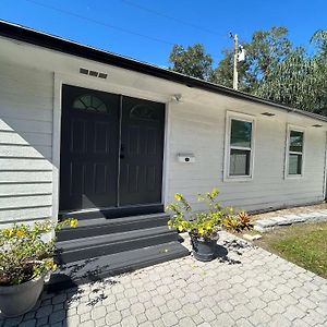 Apartament Tiny House 10 Min From Oia Sleeps 2 Orlando Exterior photo