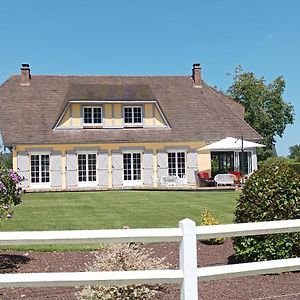 Bed and Breakfast Hibiscus Malaunay Exterior photo