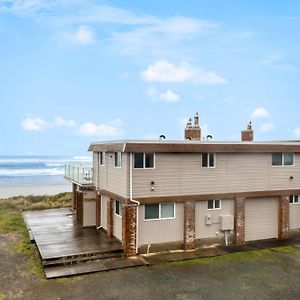 Rock Candy By Avantstay Beachfront Views Patio Walk To Rockaway Beach Exterior photo