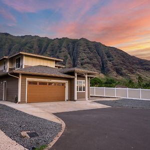 Makaha Villa By Avantstay Mountain Ocean Views Waianae Exterior photo