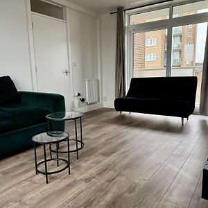 Apartament Spacious 2Br, Great Amenities, 16 Min To City Londyn Exterior photo