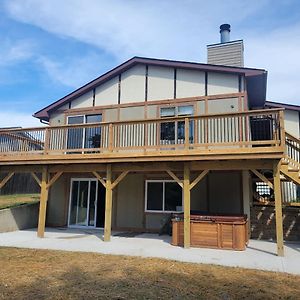 Willa Hot Tub! Fishermans Lake House Retreat Pontoon Beach Exterior photo