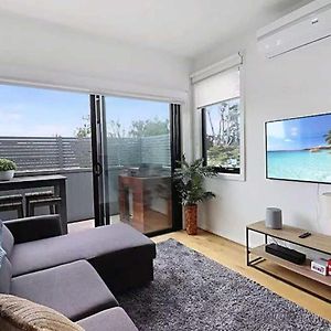 Apartament Sunny 2Br Getaway In Newtown Geelong Exterior photo