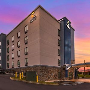 Comfort Inn & Suites Nashville Exterior photo