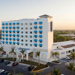 The Karol Hotel, St. Petersburg Clearwater, A Tribute Portfolio Hotel Exterior photo