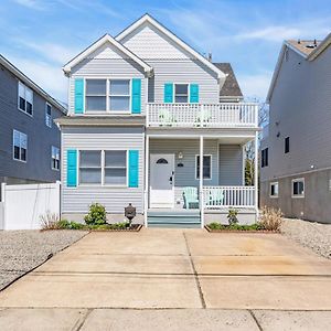 Willa Bayshore Bungalow - Your Perfect Beachside Escape With Stunning Coastal Views Keansburg Exterior photo