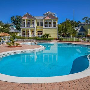 Barefoot'N Resort Kissimmee Orlando Celebration Exterior photo