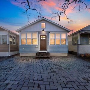 Cozy 3-Br Retreat, Four Blocks To Beach & Boardwalk Home Seaside Heights Exterior photo