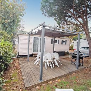 Willa Charmant Bungalow A Saint-Pierre-D'Oleron Exterior photo