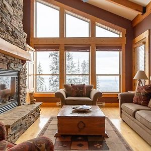 Willa Eagle Ridge Pet-Friendly Chalet Big White Exterior photo