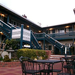 Carmel Wayfarer Inn Exterior photo