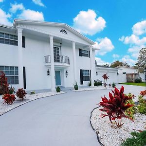 Newly Renovated Coconut Creek Home With Pool And Billiards Exterior photo