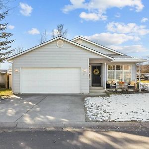 Willa Blue Grass Bungalow Coeur d'Alene Exterior photo