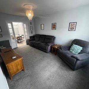 Willa Spacious 3 Bed House, Garden And Parking Sleeps 5 Belvedere Exterior photo