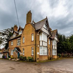 London Gatwick Inn Exterior photo