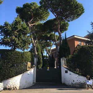 Hotel Casa Nostra Signora Isola Farnese Exterior photo