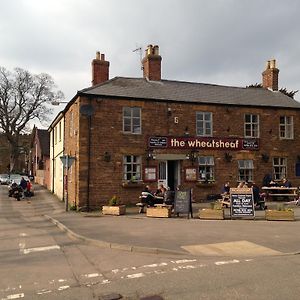 Bed and Breakfast The Wheatsheaf Crick  Exterior photo