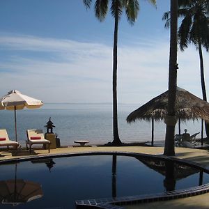 Amber Sands Beach Resort Koh Chang Exterior photo