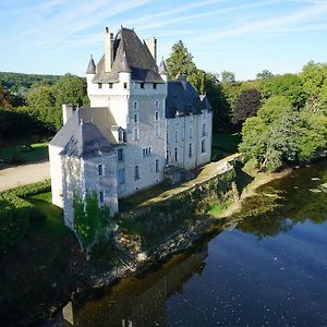 Bed and Breakfast Chateau De La Tour Rivarennes  Exterior photo