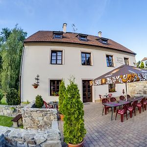 Hotel Rozmberk Royale Pension Rožmberk nad Vltavou Exterior photo