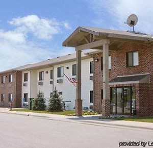 Americas Best Value Inn-Missouri Valley Exterior photo