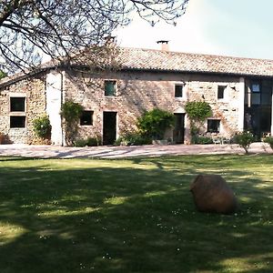 Bed and Breakfast La Ruelle Au Verjus Sancé Exterior photo