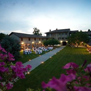 Willa Agriturismo Il Vagabondo Buttrio Exterior photo