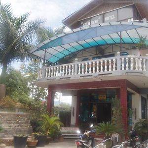 Gold Star Hotel Nyaung Shwe Exterior photo