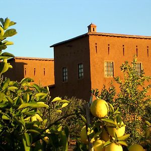 Pensjonat Dar Tasmayoun Aït Ourir Exterior photo