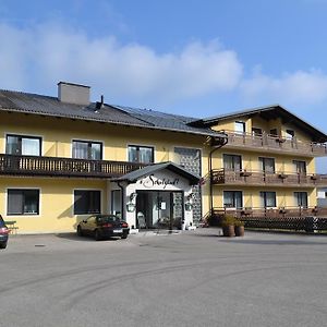 Hotel Gasthof S'Schatzkastl Ardagger Markt Exterior photo