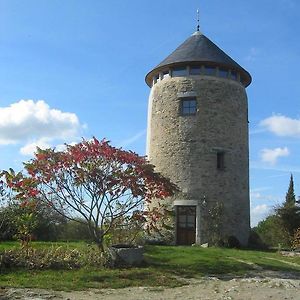 Bed and Breakfast La Tour Du Moulin Geant Rochefort-sur-Loire Exterior photo