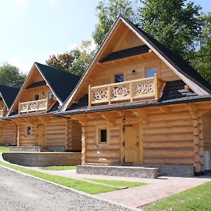 Hotel Ostoja Karlików - Domki do Wynajęcia Bukowsko Exterior photo