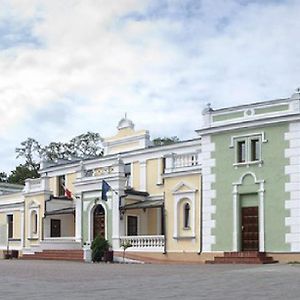 Pałacyk w Lisewie Skulsk Exterior photo