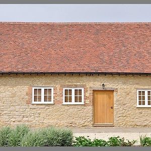 Bed and Breakfast Court Farm Barns Warborough Exterior photo