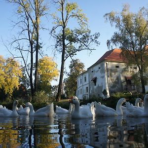 Piotrowice Nyskie Palace Otmuchów Exterior photo