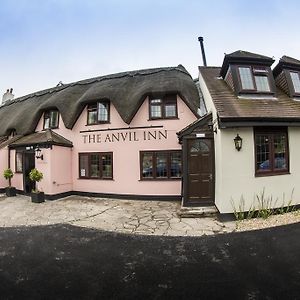 The Anvil Inn Blandford Forum Exterior photo