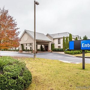 Quality Inn & Suites Dawsonville Exterior photo