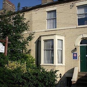 Home From Home Bed And Breakfast Cambridge Exterior photo