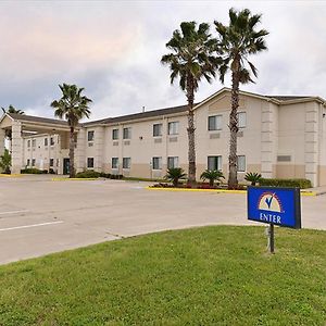 Americas Best Value Inn Somerville Texas Exterior photo