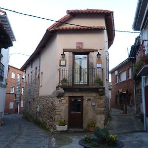 Hotel La Posada Del Tietar Santa Maria del Tietar Exterior photo