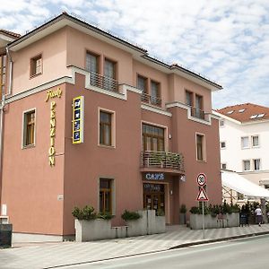 Hotel Penzion Franko Zwoleń Exterior photo